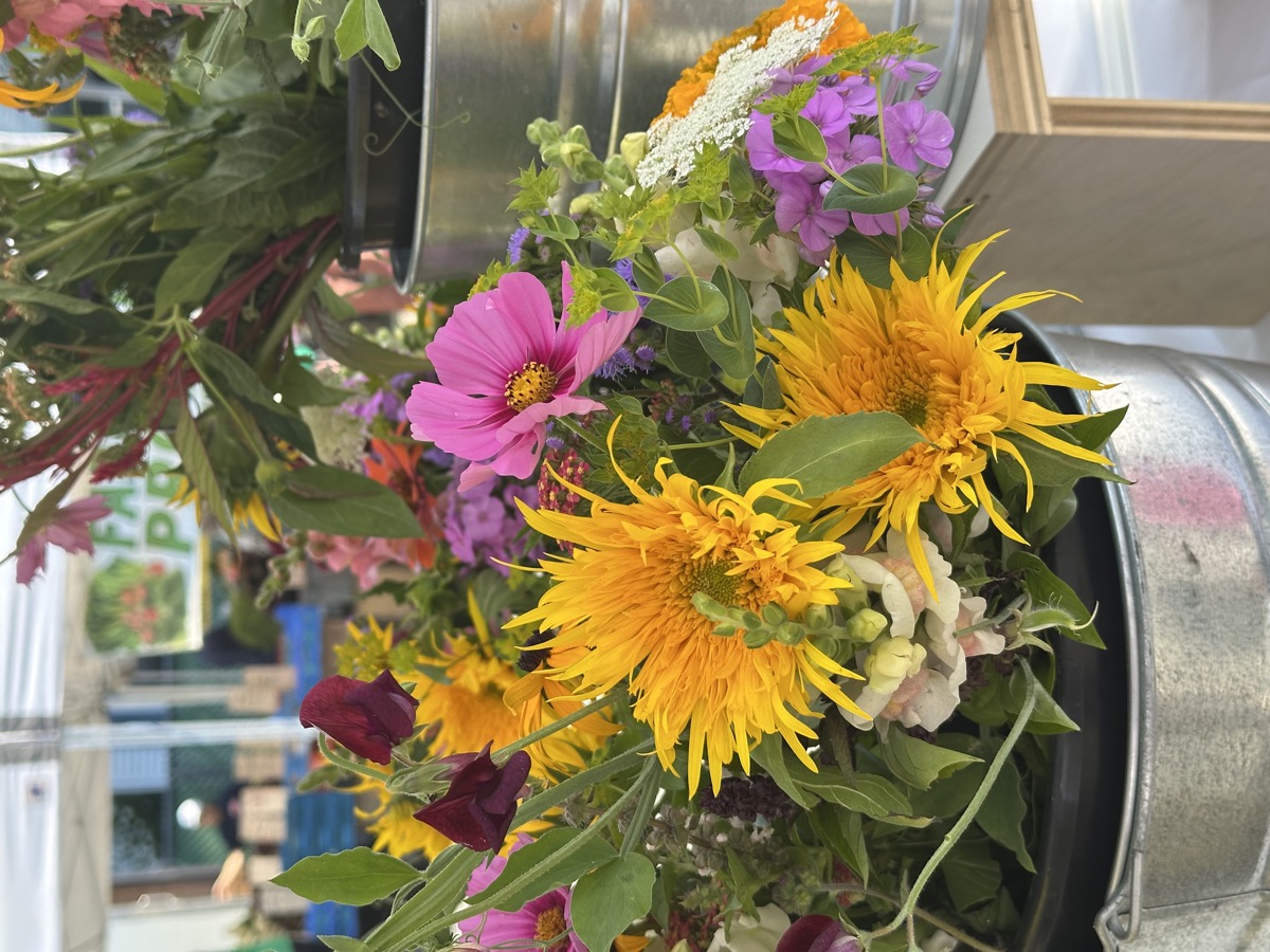 Huckle Hill Flower Farm at the market