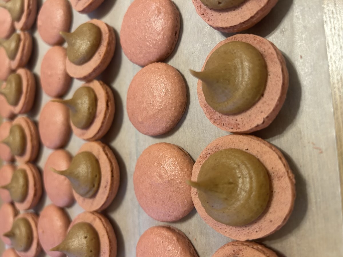 Macaron Milieu at the market